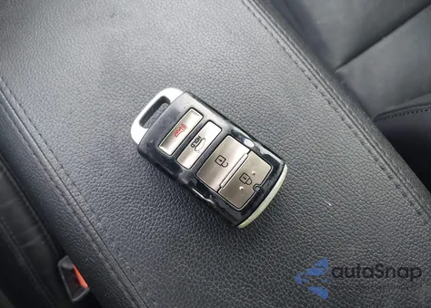 2015 Kia Cadenza Premium from USA, damaged, VIN KNALN4D7XF5181906